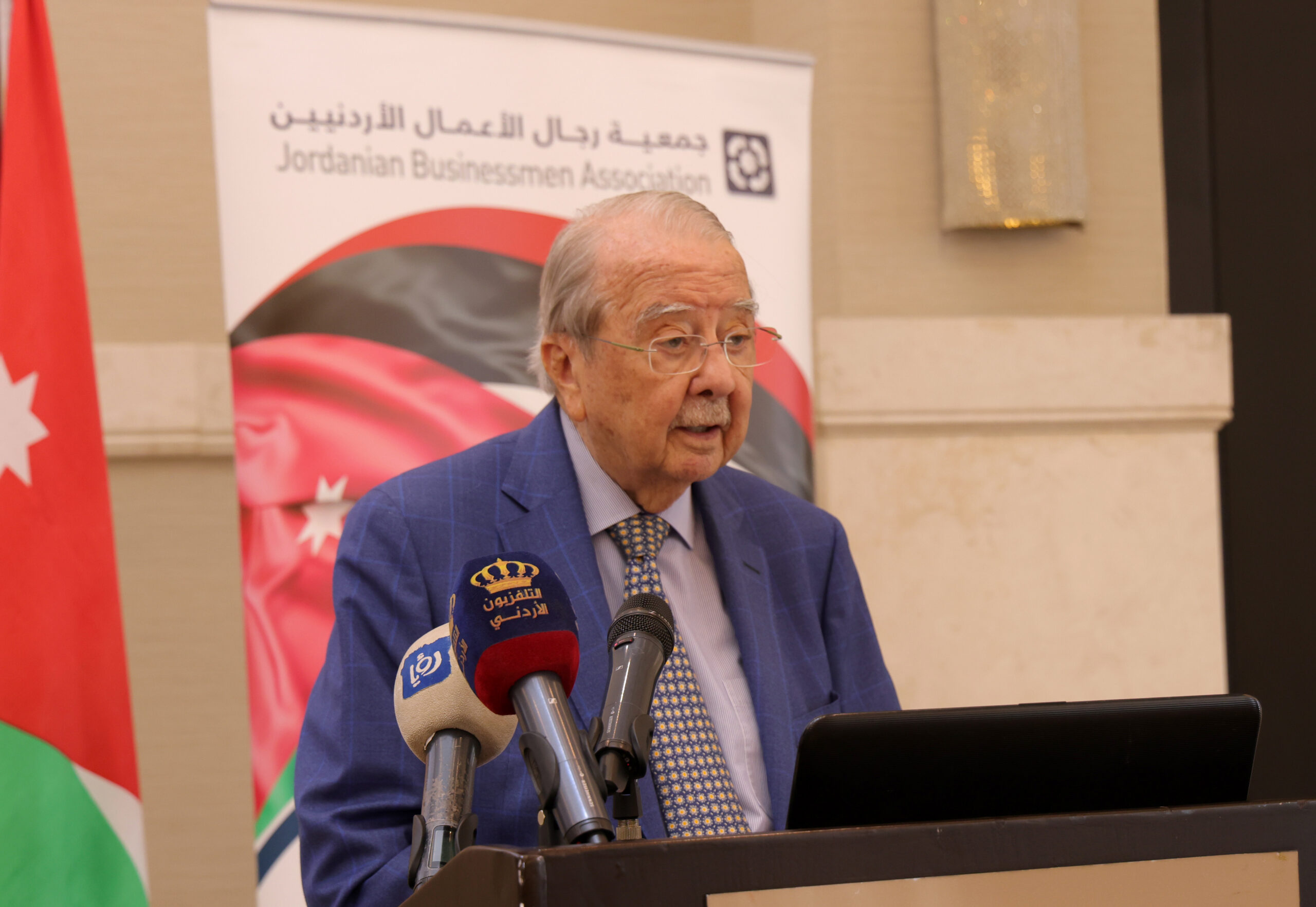 رجال الأعمال الأردنيين: دعم كامل لجهود المخابرات ووقوف خلف القيادة الهاشمية